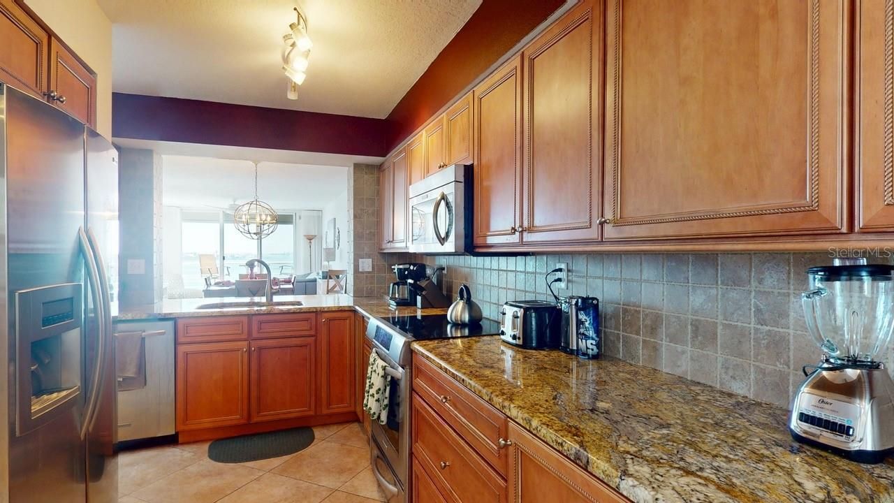 6105 Bahia Del Mar Circle, Unit 682, Saint Petersburg, FL 33715 Photo