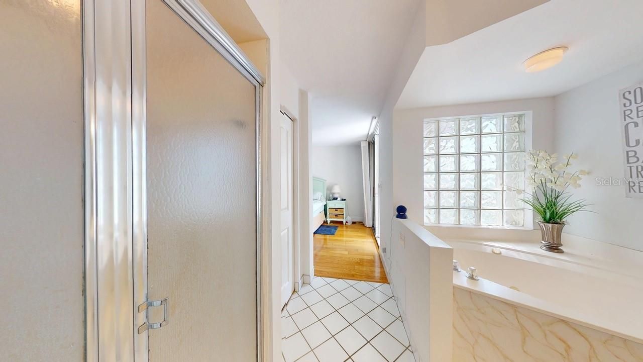 6105 Bahia Del Mar Circle, Unit 682, Saint Petersburg, FL 33715 Photo