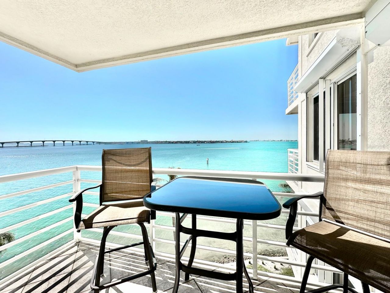 6105 Bahia Del Mar Circle, Unit 682, Saint Petersburg, FL 33715 Photo