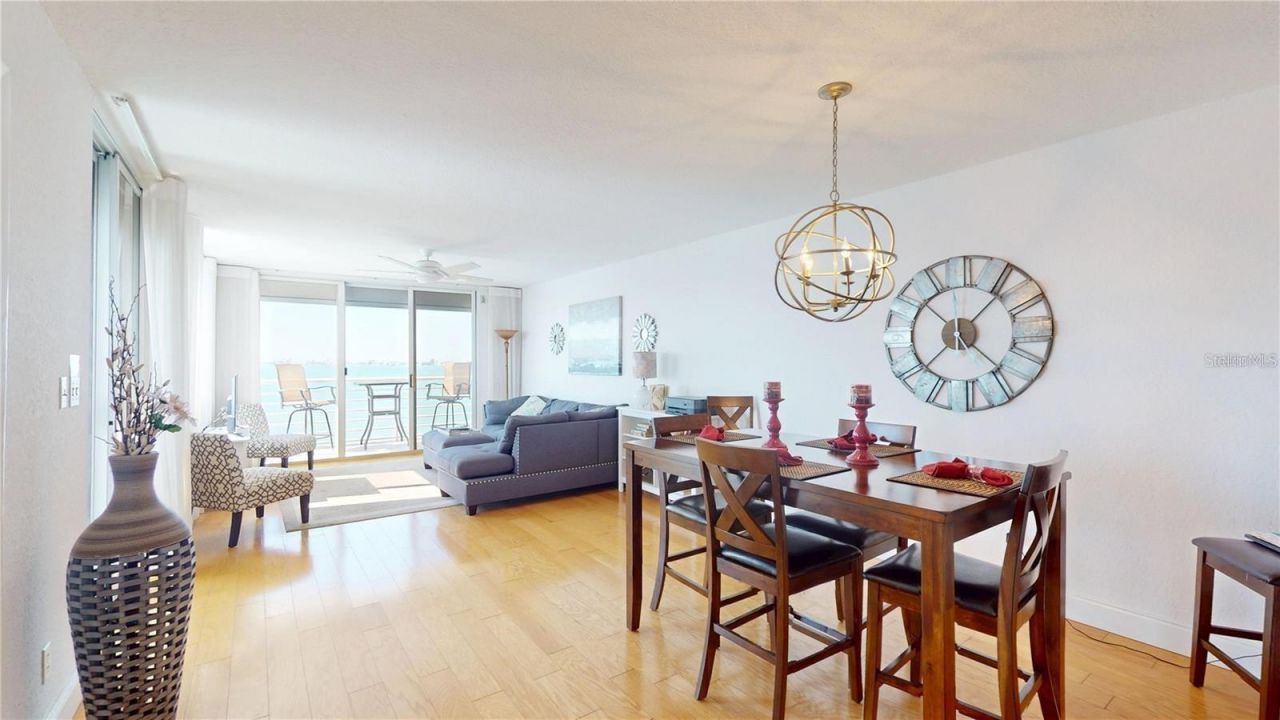 6105 Bahia Del Mar Circle, Unit 682, Saint Petersburg, FL 33715 Photo