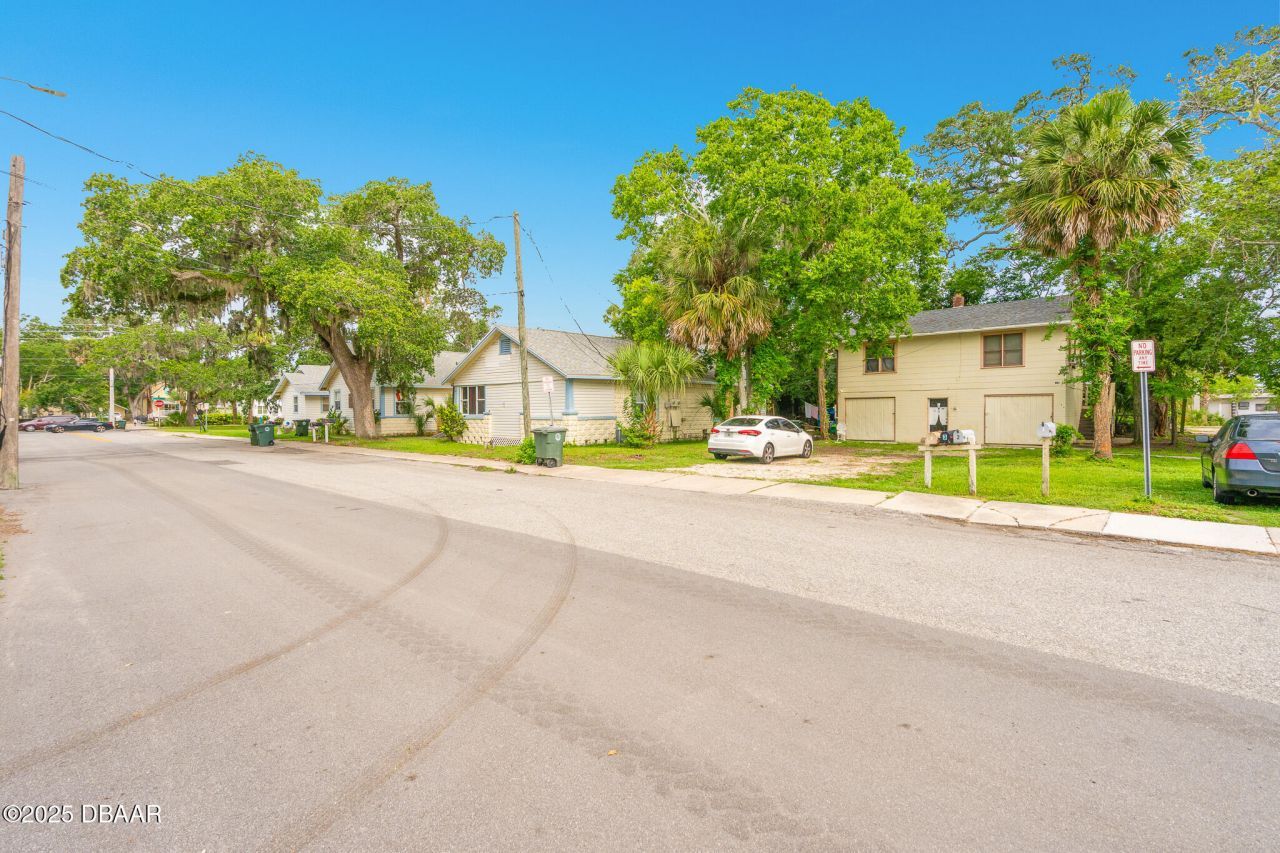 120 Michigan Ave Avenue, Daytona Beach, FL 32114 Photo