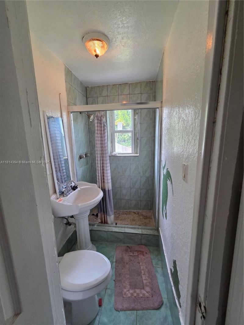 Please Call For Address, Miami, FL 33147 Photo