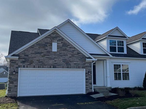 1669 Bookfield Lane, Grove City, OH 43123