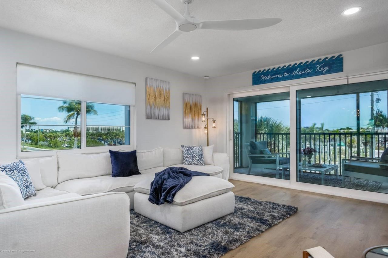 5600 Beach Way Drive, Unit 315, Sarasota, FL 34242 Photo