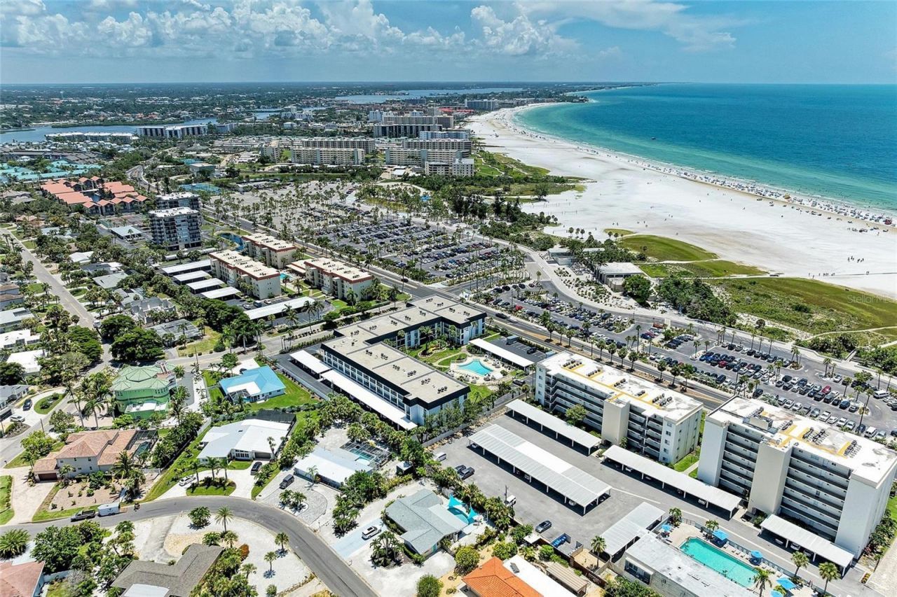 5600 Beach Way Drive, Unit 315, Sarasota, FL 34242 Photo
