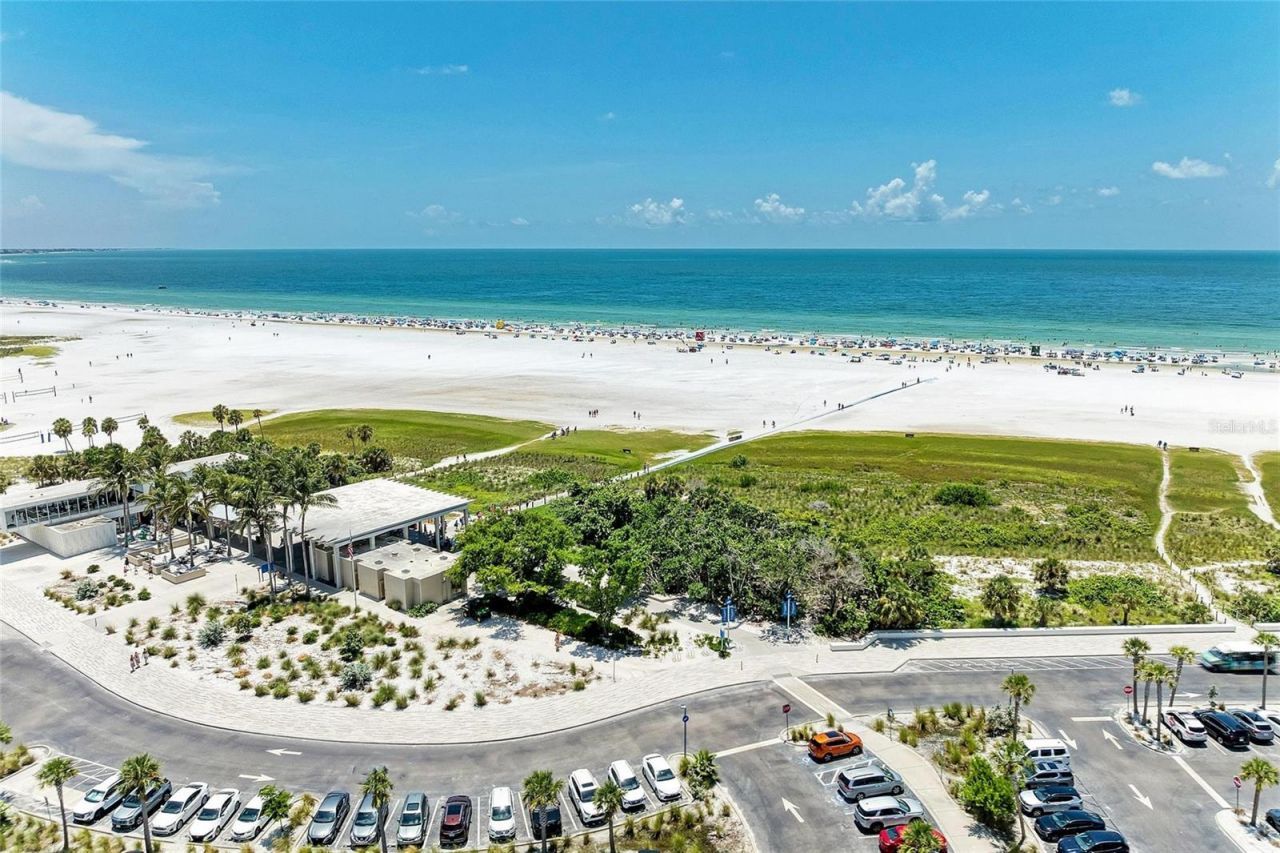 5600 Beach Way Drive, Unit 315, Sarasota, FL 34242 Photo