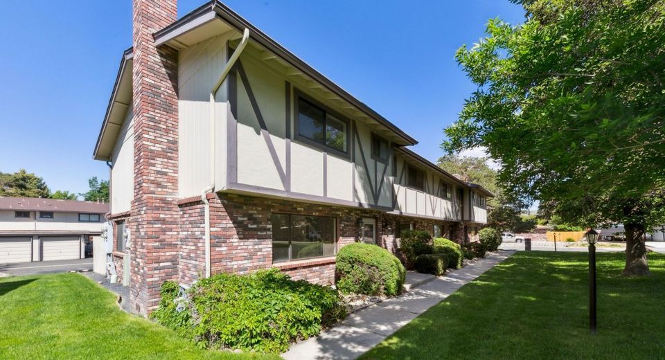 718 Travis Drive, Unit D, Carson City, NV 89701 Photo
