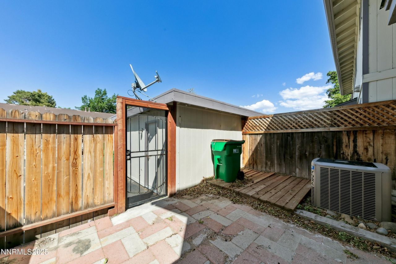 718 Travis Drive, Unit D, Carson City, NV 89701 Photo