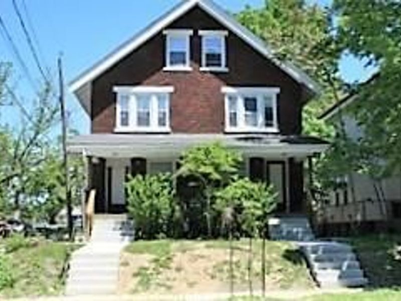 384 E 17th Avenue, Columbus, OH 43201 Photo 1