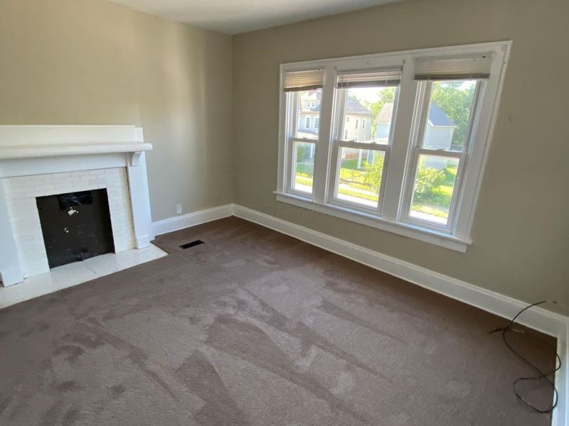 384 E 17th Avenue, Columbus, OH 43201 Photo 13