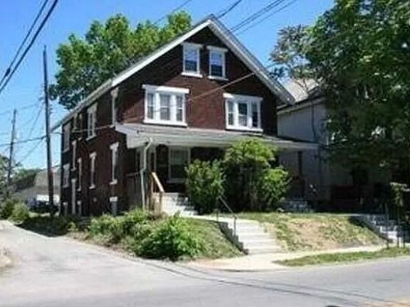 384 E 17th Avenue, Columbus, OH 43201 Photo 2