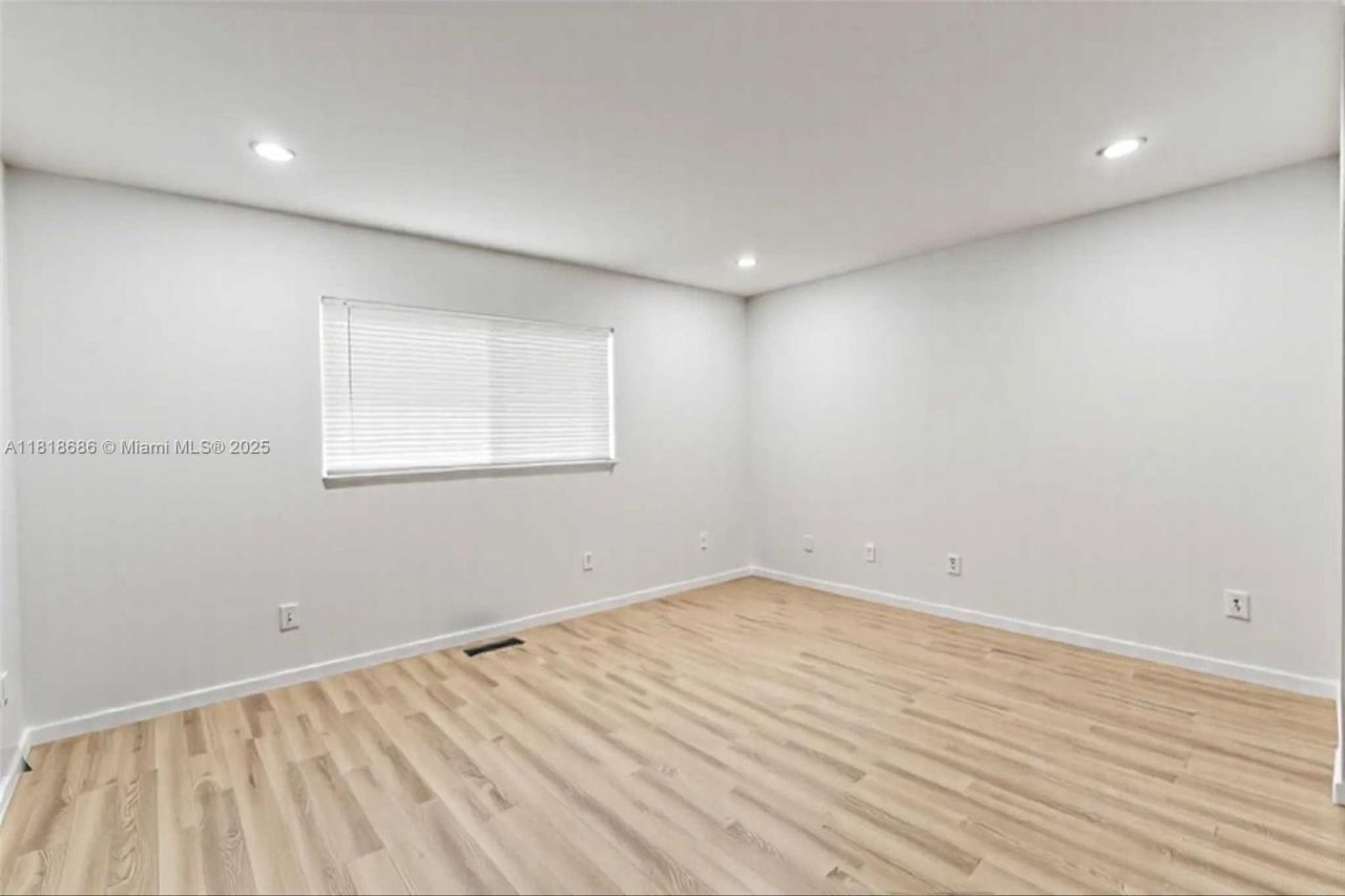 5790 Stirling, Unit 212, Hollywood, FL 33021 Photo