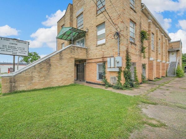 2918 CHELSEA AVE, Memphis, TN 38108