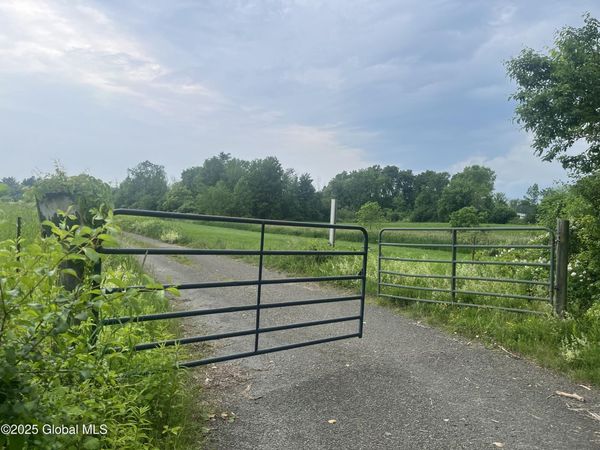 L15 School House Road, Stuyvesant, NY 12173