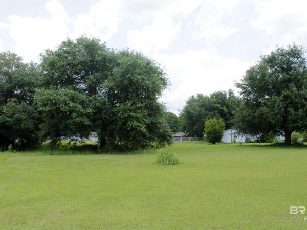 11950 S Bay Court, Grand Bay, AL 36541