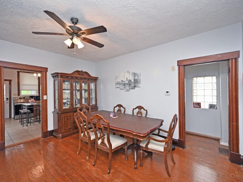 3935 Lovell Avenue, Cheviot, OH 45211 Photo 10