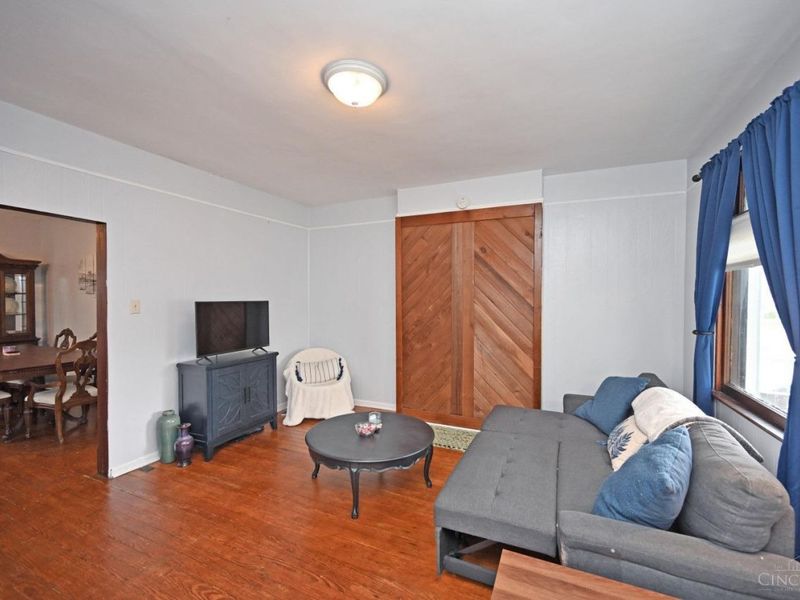 3935 Lovell Avenue, Cheviot, OH 45211 Photo 5