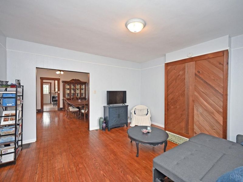 3935 Lovell Avenue, Cheviot, OH 45211 Photo 6