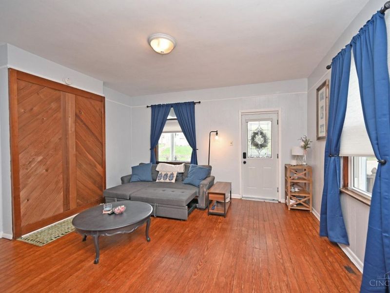 3935 Lovell Avenue, Cheviot, OH 45211 Photo 7