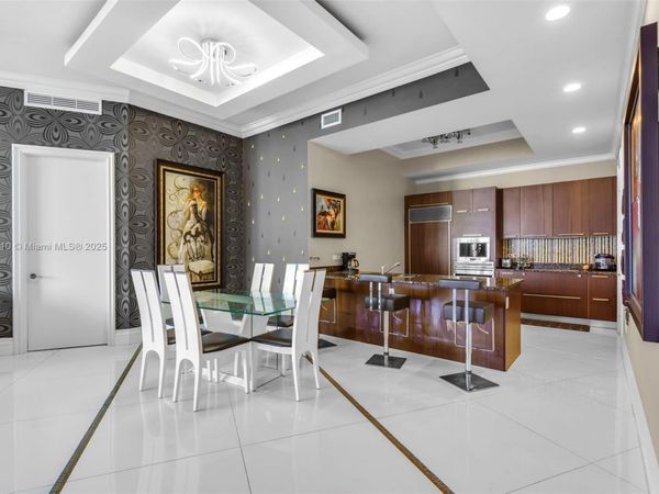 16001 Collins Ave, Unit 3203, Sunny Isles Beach, FL 33160