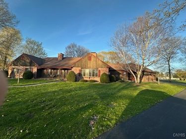 105 Birchwood Circle, Rome, NY 13440