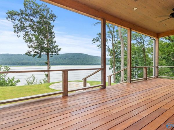 2231 Lookout Mountain Drive, Scottsboro, AL 35769