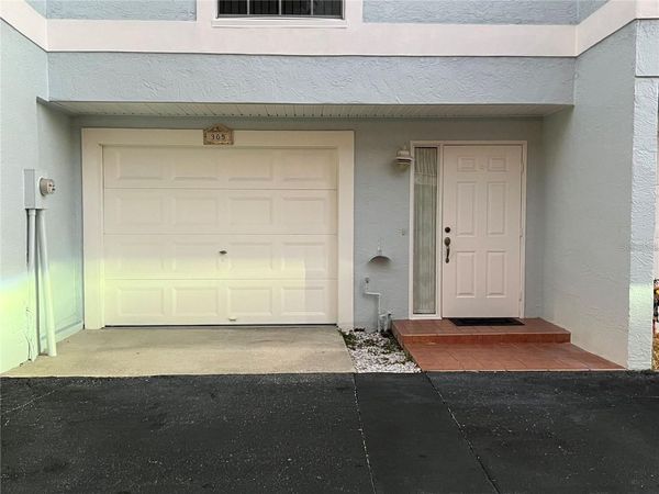 751 PINELLAS BAYWAY S, Unit 305, TIERRA VERDE, FL 33715