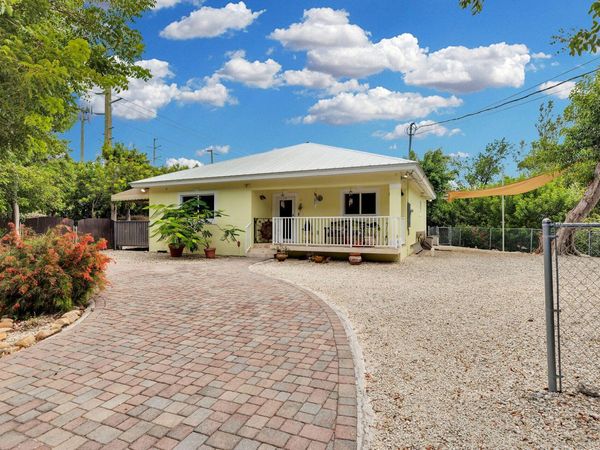 1 Sunset Road, KEY LARGO, FL 33037