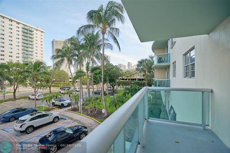 19390 Collins Avenue, Unit 212, Sunny Isles Beach, FL 33160 Photo
