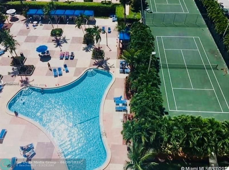 19390 Collins Avenue, Unit 212, Sunny Isles Beach, FL 33160 Photo