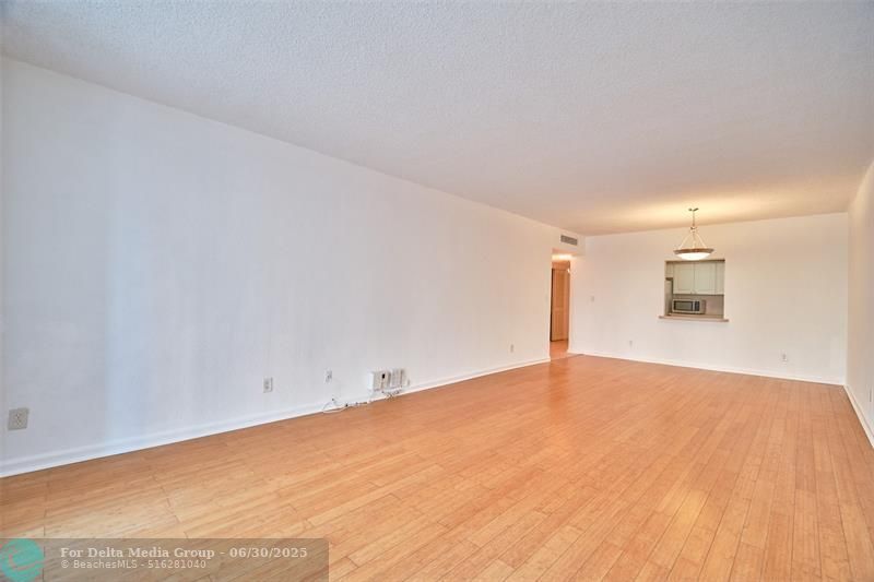 19390 Collins Avenue, Unit 212, Sunny Isles Beach, FL 33160 Photo