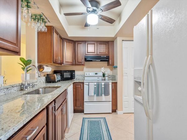 7460 NW 18 Street, Unit 106, Margate, FL 33063