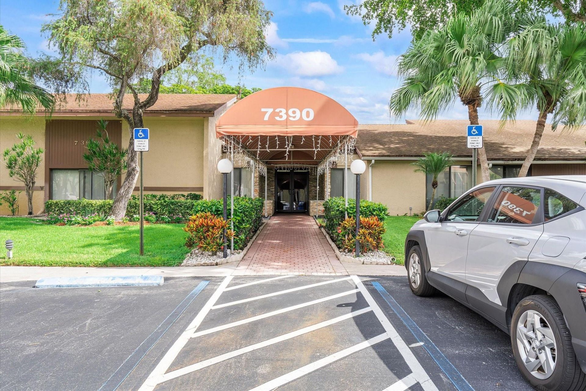 7460 NW 18 Street, Unit 106, Margate, FL 33063 Photo