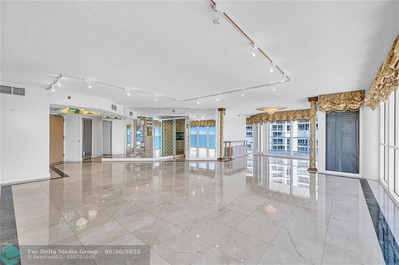 16445 Collins Avenue, Unit 1026, Sunny Isles Beach, FL 33160 Photo