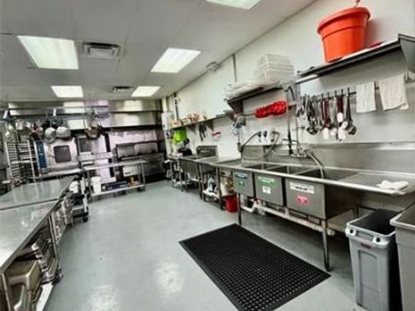 7188 SW 47th Street, Miami, FL 33155