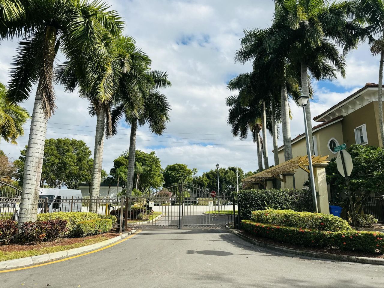 3202 Merrick Terrace, Unit 2102, Margate, FL 33063 Photo