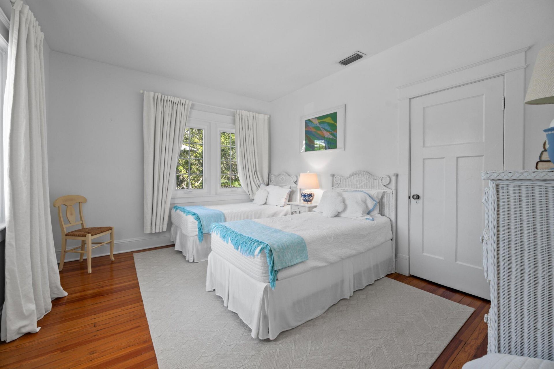 141 Chilean Avenue, Palm Beach, FL 33480 Photo