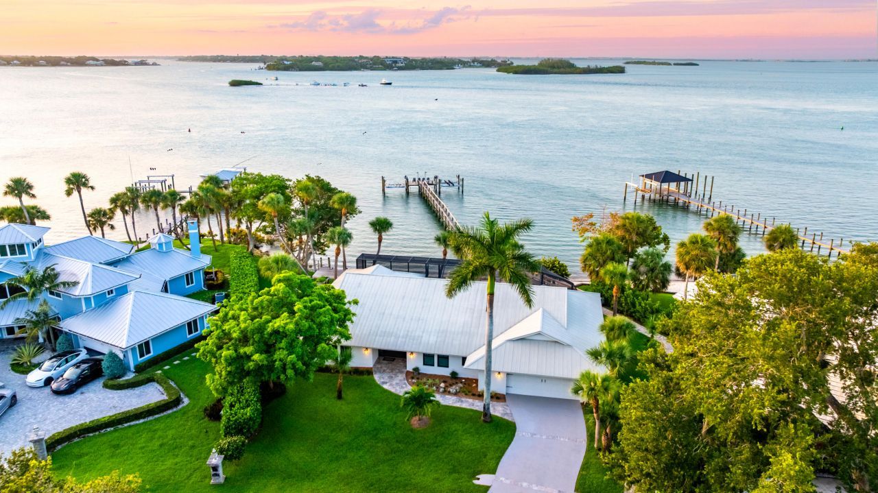 3501 SE Kubin Avenue, Stuart, FL 34997 Photo