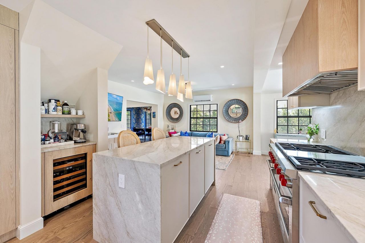 3211 Washington Road, West Palm Beach, FL 33405 Photo