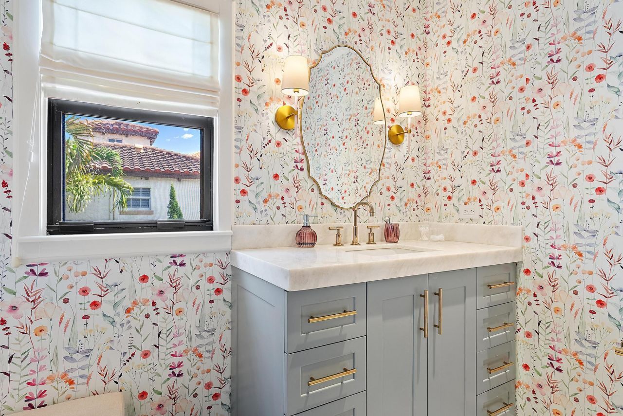 3211 Washington Road, West Palm Beach, FL 33405 Photo