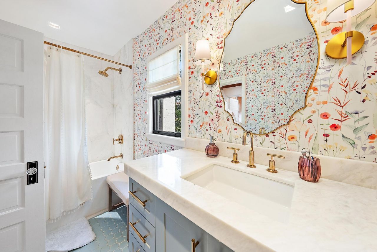 3211 Washington Road, West Palm Beach, FL 33405 Photo