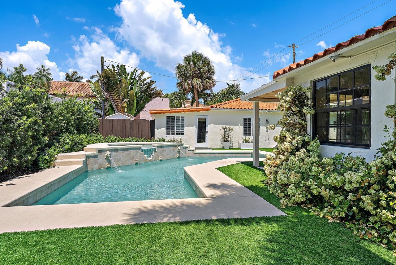 3211 Washington Road, West Palm Beach, FL 33405 Photo