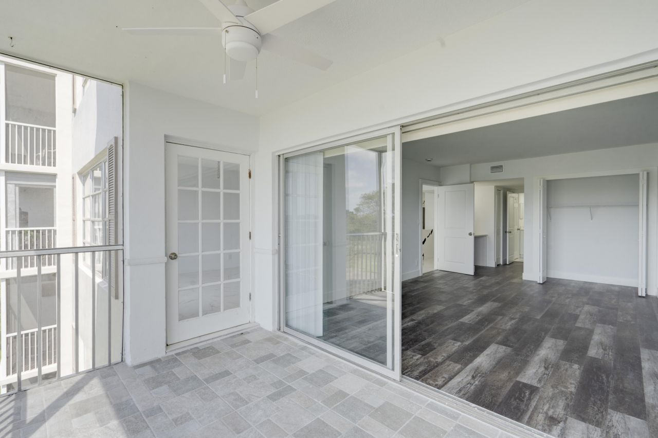 3050 N Palm Aire Drive, Unit 505, Pompano Beach, FL 33069 Photo