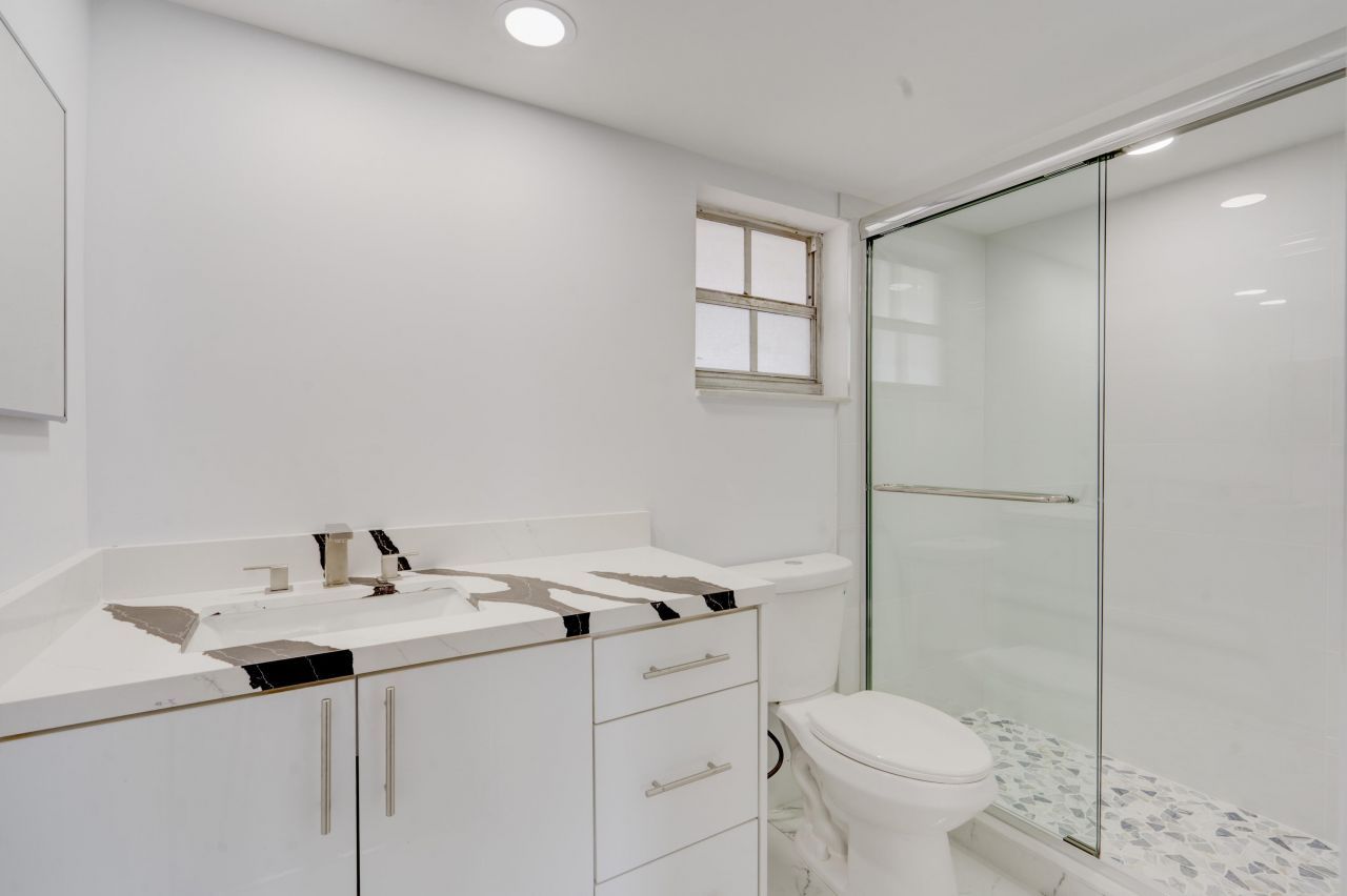 3050 N Palm Aire Drive, Unit 505, Pompano Beach, FL 33069 Photo