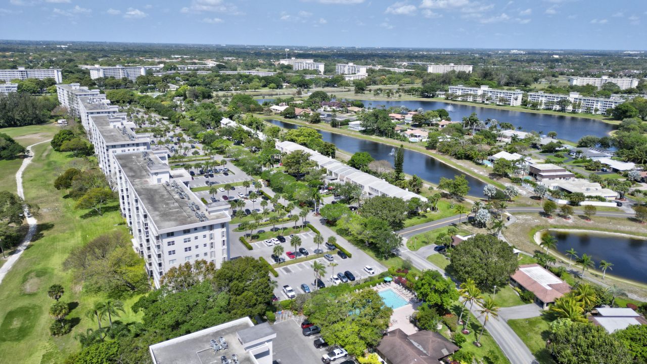 3050 N Palm Aire Drive, Unit 505, Pompano Beach, FL 33069 Photo