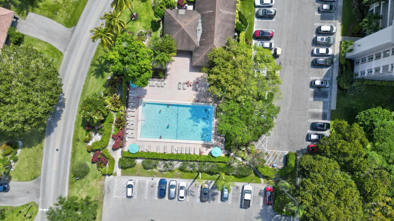 3050 N Palm Aire Drive, Unit 505, Pompano Beach, FL 33069 Photo