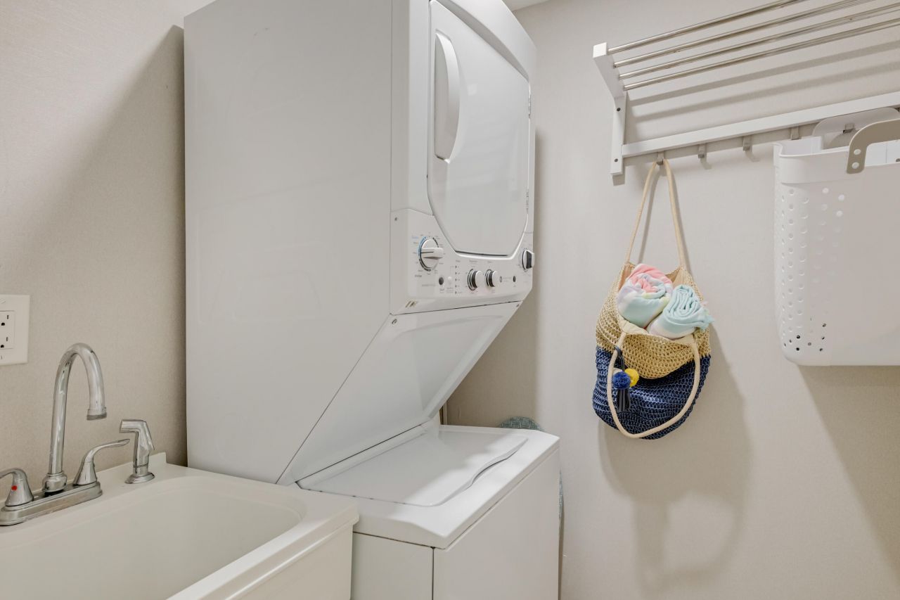 6698 10th Avenue N, Unit 426, Lake Worth, FL 33467 Photo