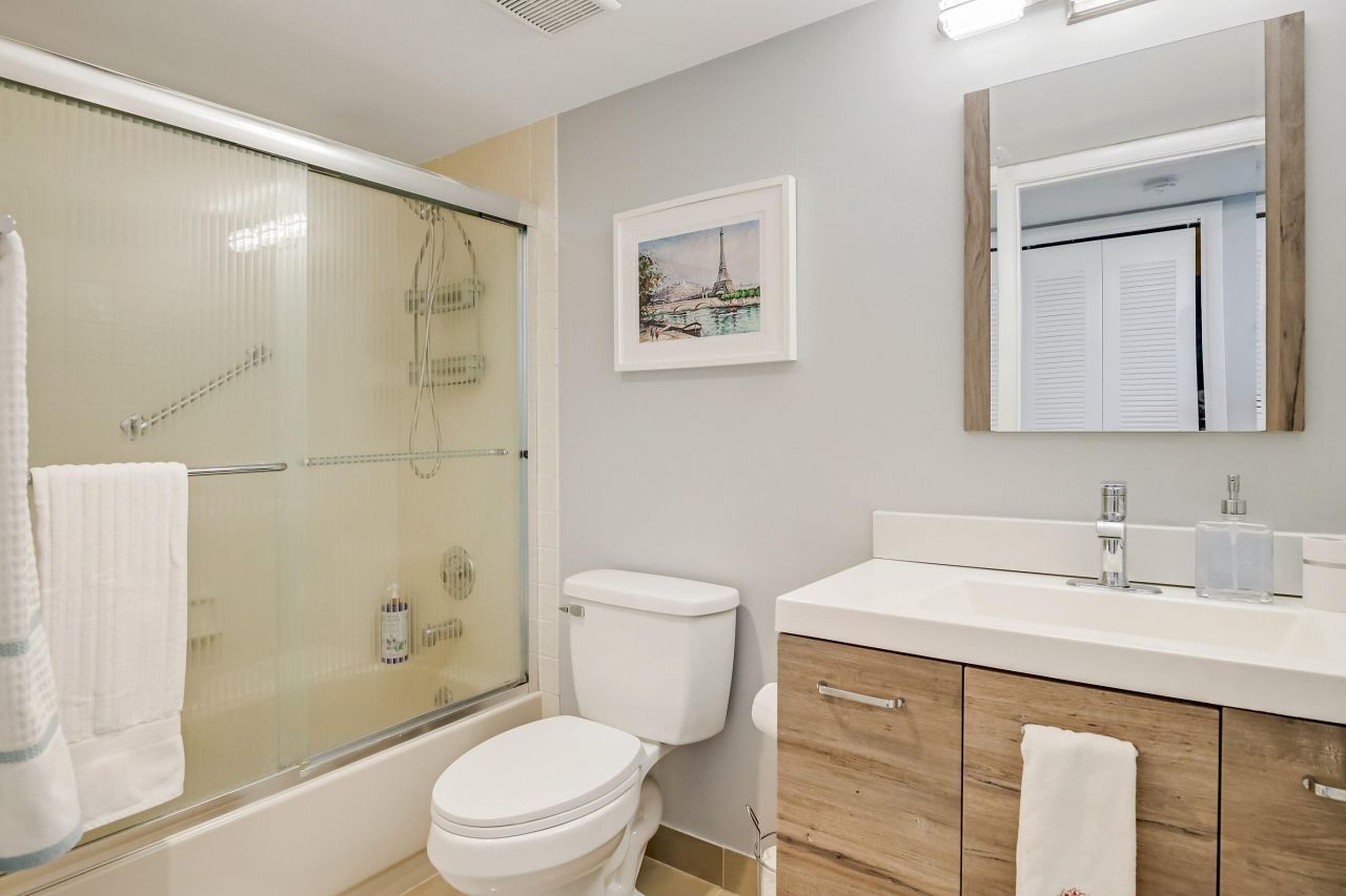 6698 10th Avenue N, Unit 426, Lake Worth, FL 33467 Photo