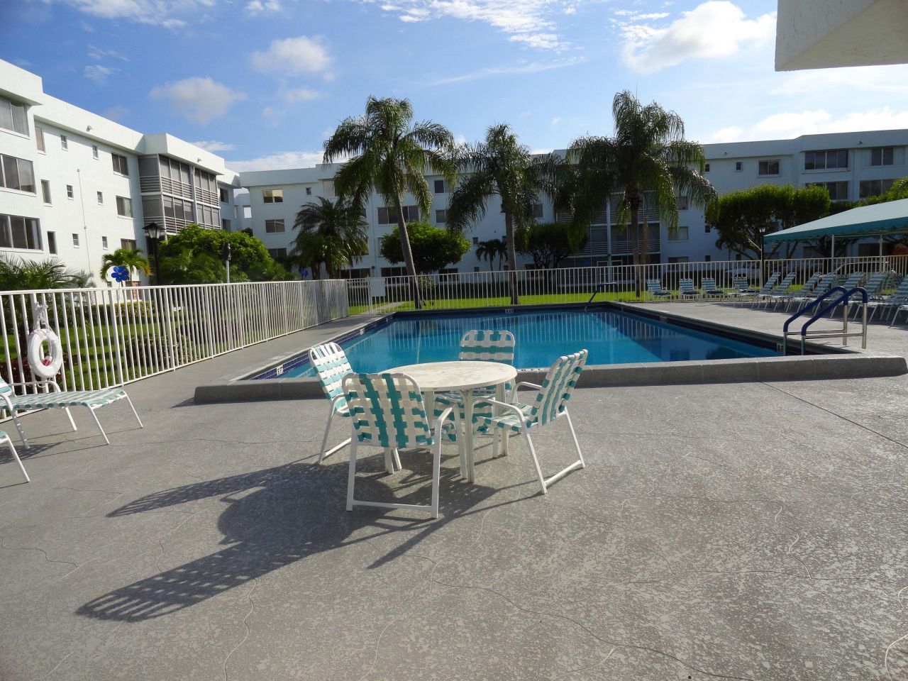 6698 10th Avenue N, Unit 426, Lake Worth, FL 33467 Photo