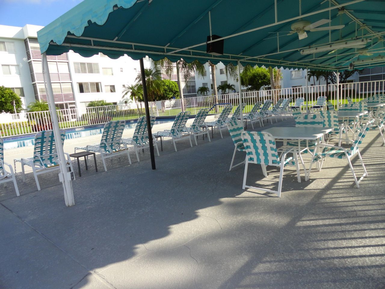 6698 10th Avenue N, Unit 426, Lake Worth, FL 33467 Photo